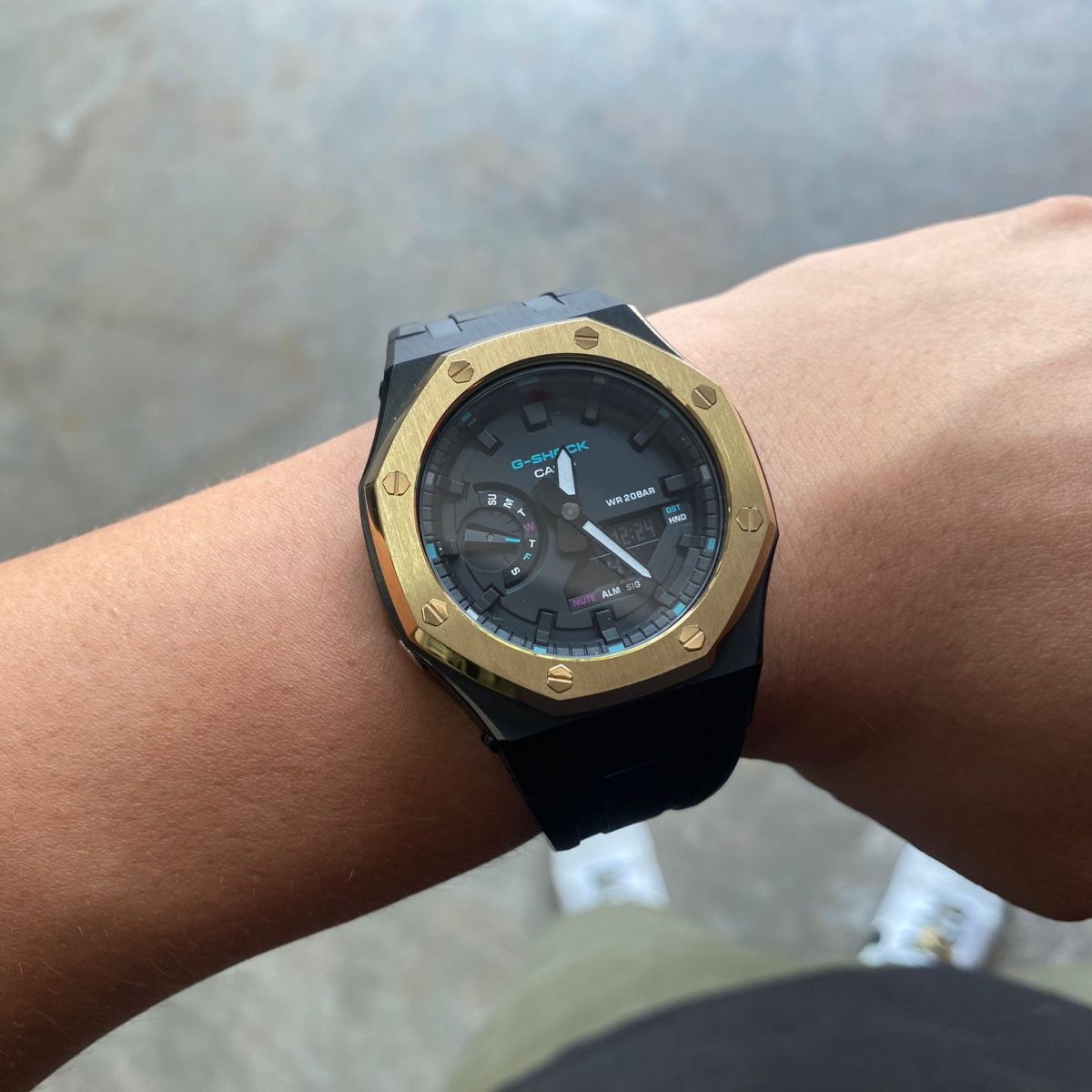 01f2a3cb-81d8-4b22-b6d1-eb604daf6ee2