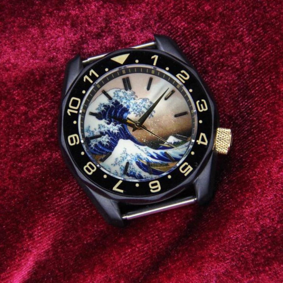 E43AAC52-E34D-40DD-91CC-C30E37A4A80E